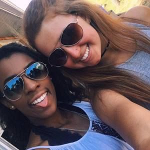 Meet your Posher, Gabriela